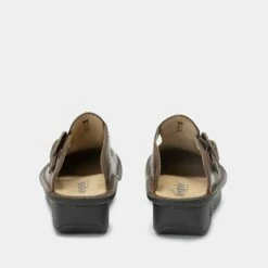 Classic Oiled Brown Shoe -Cheap Alegria Shoes Store ALG 7412 S3 ca29e2ed d5cb 4313 8f5a f98e3222e44c