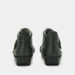 Caiti Pine Gale Boot -Cheap Alegria Shoes Store CAT 8102 S3 ed3a3b1f 21f5 4f09 8d61 6d592e2f7098