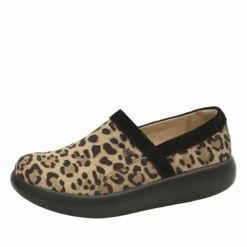 Shoes Emry Savage Shoe