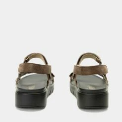 Henna They Call Me Mellow Taupe Sandal -Cheap Alegria Shoes Store HEN 6141 S3