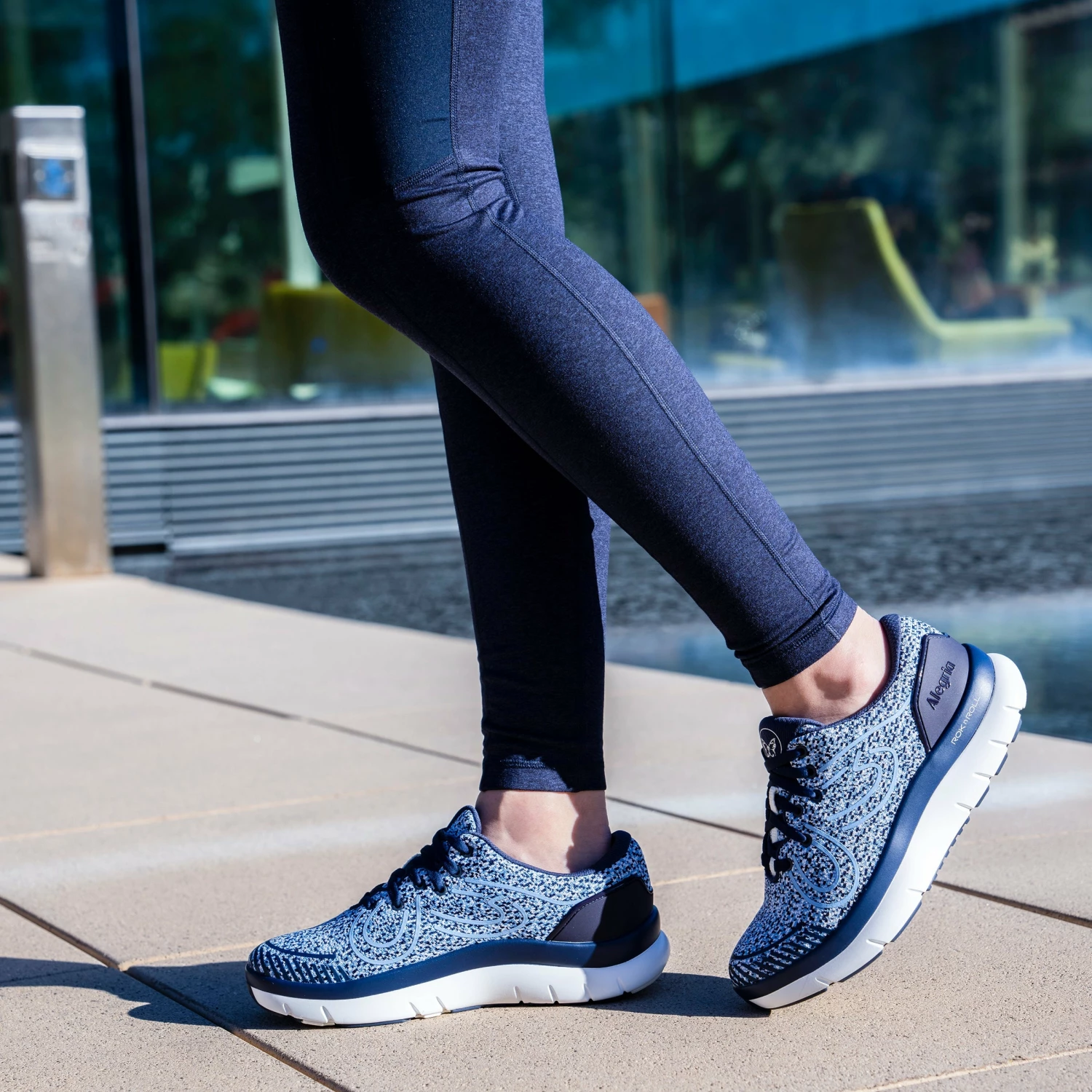 Roll On 2 Indigo Shoe 2 Roll On 2 Indigo Shoe - Image 2