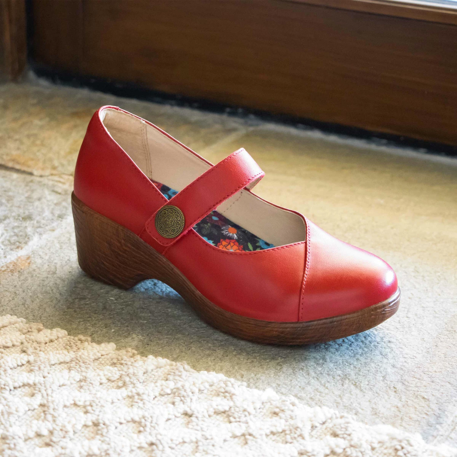 Shoes Sofi Red Shoe 2 Shoes Sofi Red Shoe - Image 2