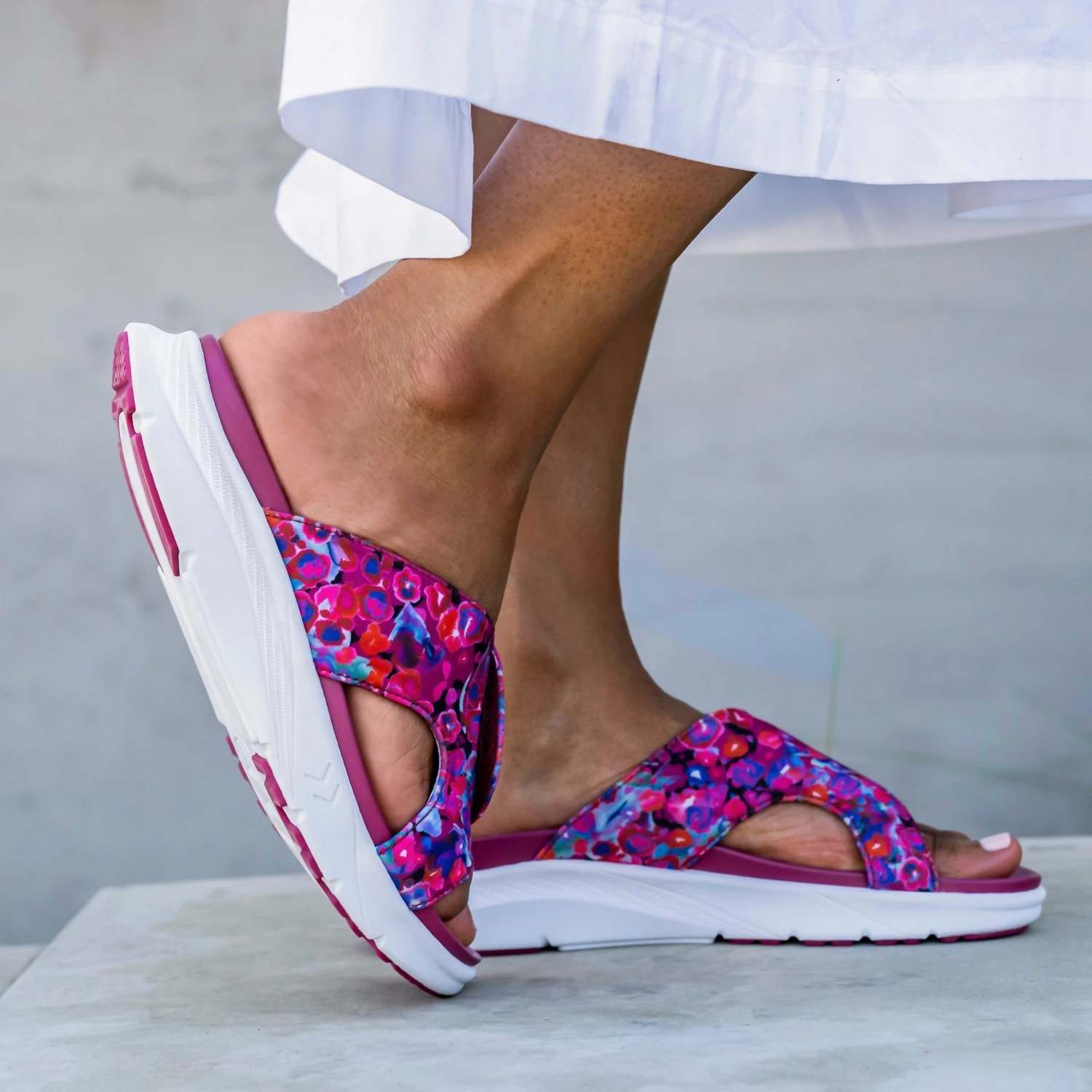 Sunie Poppy Pop Sandal 2 Sunie Poppy Pop Sandal - Image 2